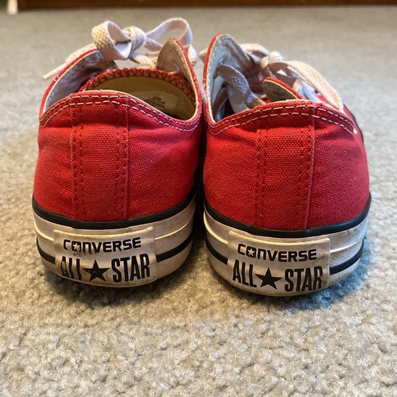 Red Converse - Picture 5 of 7
